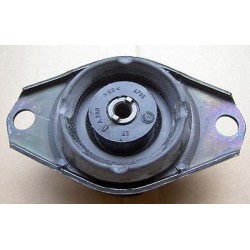 Engine suspension mount on the differential side - Coupe 1.8  16V