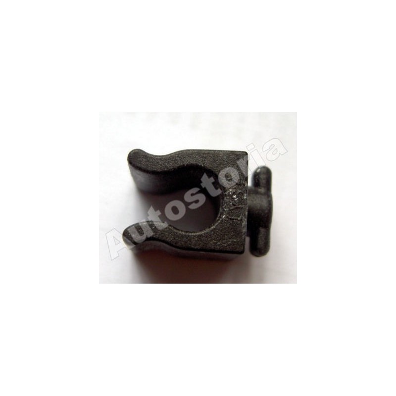 Clip for bonnet hinge - Panda/Ritmo/Uno