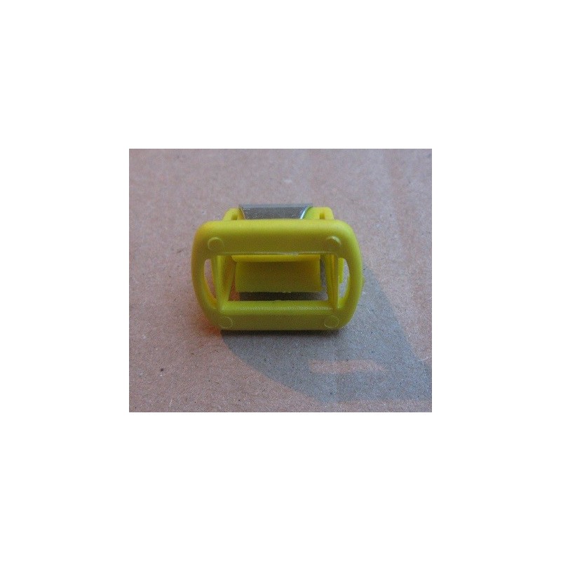 Headlamp fastener - Fiat Cinquecento / Doblo / Seicento