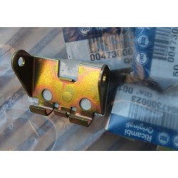 Fuel cap bracket - Fiat Barchetta 