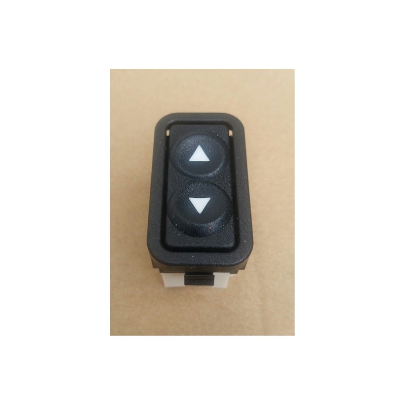 Electric window button - Fiat Coupe